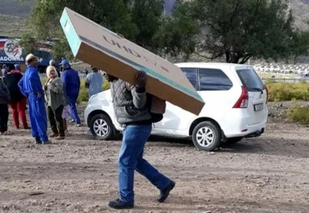 SAMSUNG BLOCKS LOOTED TELEVISION SETS IN SOUTH&nbsp;AFRICA