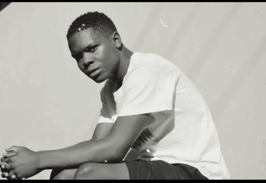 Zimbabwean Afro Pop Star Dennis Malaya Yearns for&nbsp;Airplay