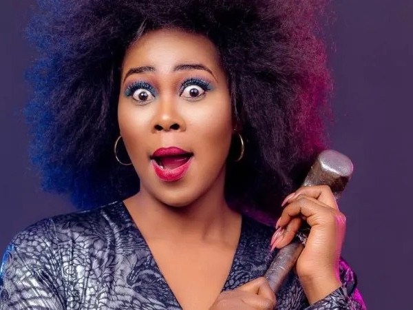 MADAM BOSS FLIES ZIMBABWEAN FLAG ON WORLD&nbsp;STAGE