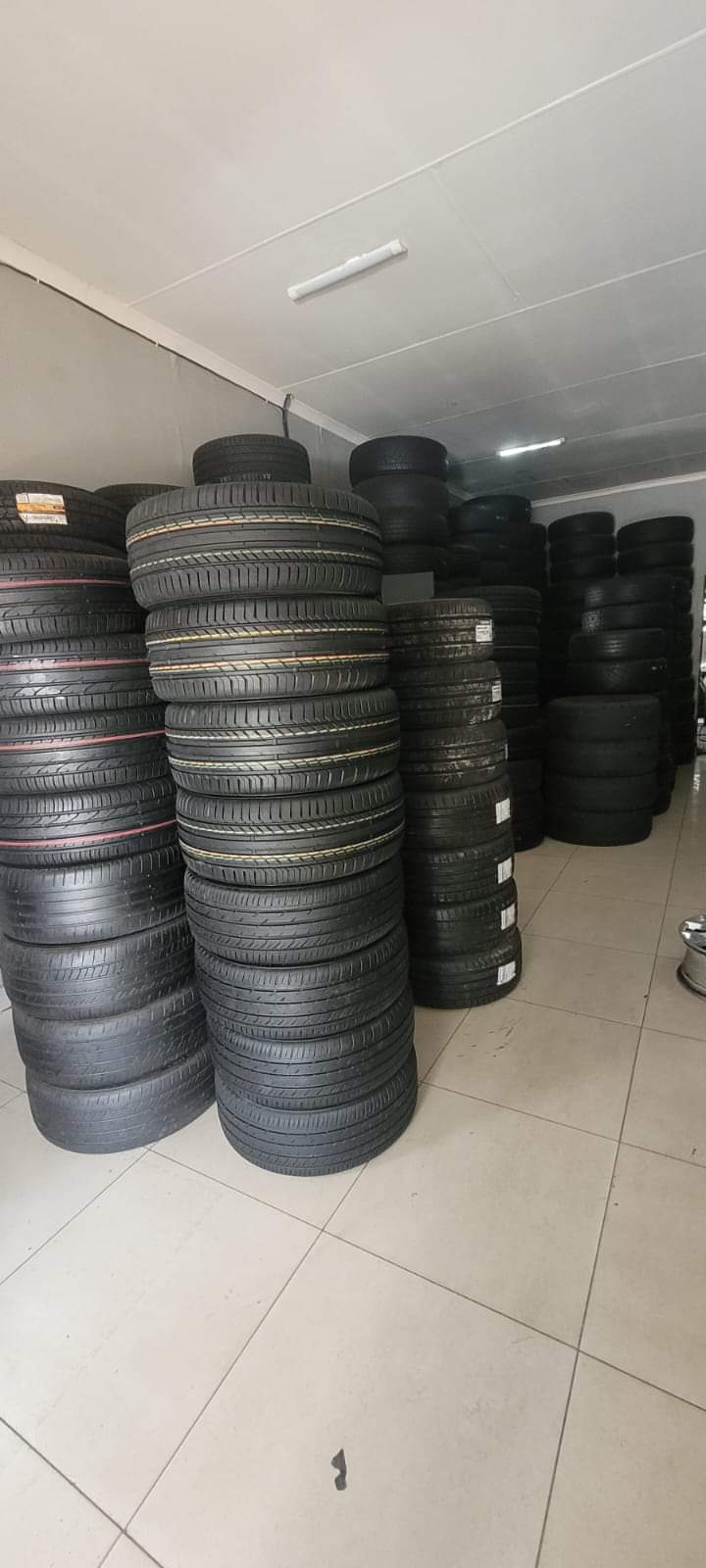 SOUTH AFRICAN POLICE POUNCE ON A FRAUD AND LOOTING&nbsp;SYNDICATE